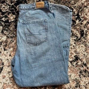 American Eagle mom jeans